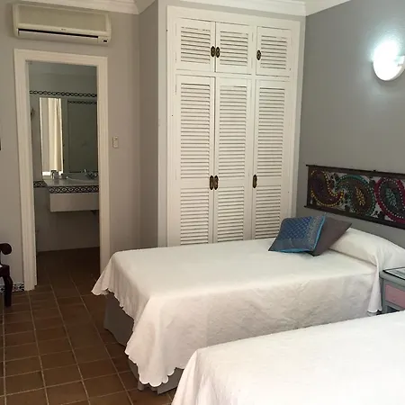 Hotel La Pena Tarifa
