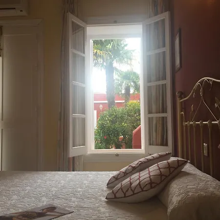 Hotel La Pena Tarifa