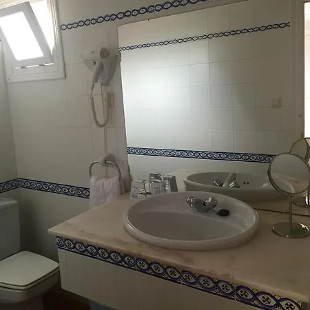 Hotel La Pena *